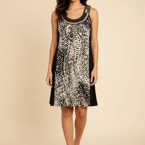 NY Collection Black & White Abstract Print Embellished Neck